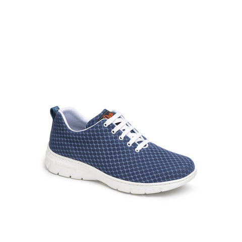 Blue sneaker and work shoes at InterAktiv Wear